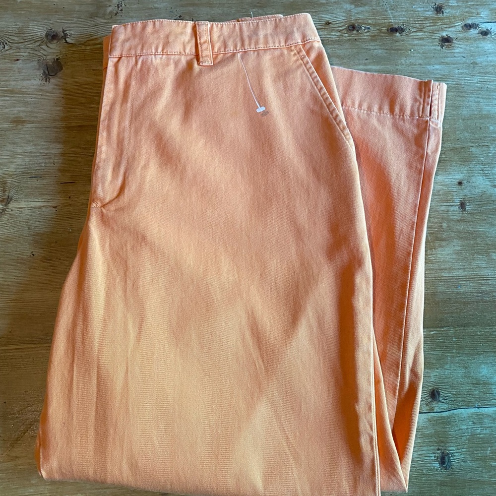 Tommy Hilfiger crops